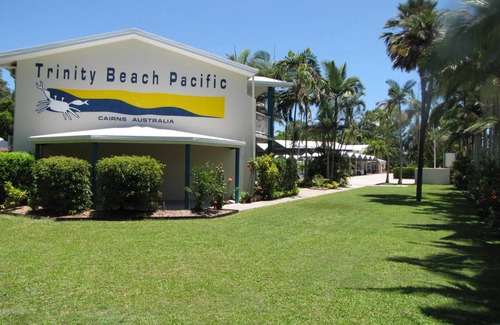 Trinity Beach Apartment | 105 m² Serviced apartment ∙ 3 bedrooms ∙ 8 guests