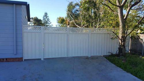 Nowra House | 110 m² House ∙ 3 bedrooms ∙ 14 guests