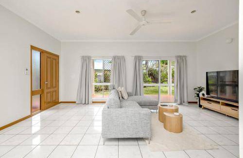 Smithfield House | 114 m² House ∙ 3 bedrooms ∙ 5 guests