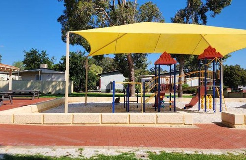 Hazelmere Hotel | 120 m² Hotel ∙ 3 bedrooms ∙ 10 guests