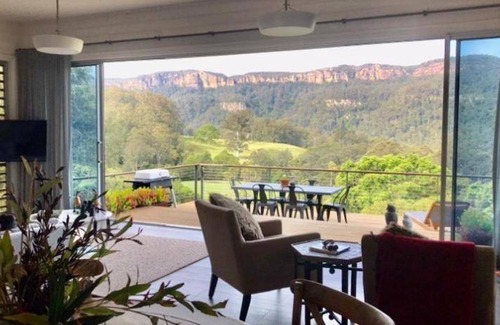 Barrengarry Resort | 120 m² Resort ∙ 2 bedrooms ∙ 4 guests