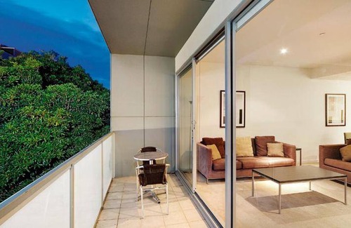 Brighton Apartment | 120 m² Serviced apartment ∙ 2 bedrooms ∙ 5 guests