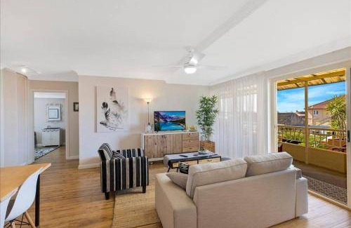 The Entrance Apartment | 122 m² Apartment ∙ 2 bedrooms ∙ 4 guests