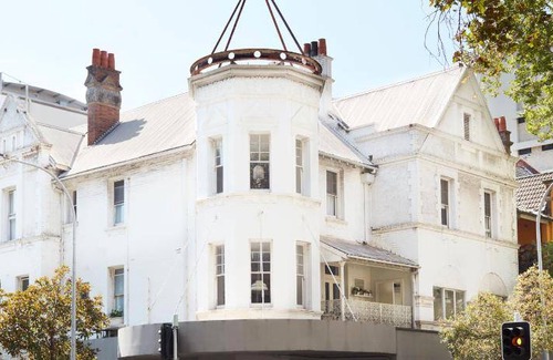 Potts Point Apartment | 126 m² Apartment ∙ 3 bedrooms ∙ 6 guests