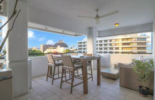 Cairns Central Business District Apartment | 129 m² Apartment ∙ 3 bedrooms ∙ 6 guests