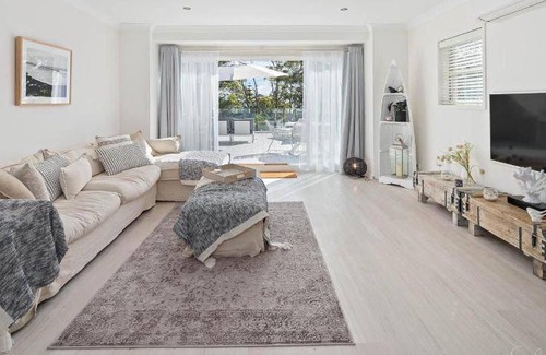 Denhams Beach Apartment | 135 m² Apartment ∙ 2 bedrooms ∙ 4 guests