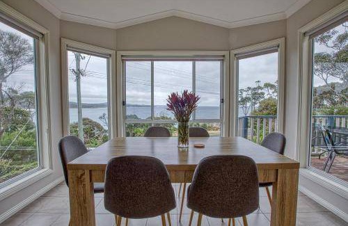 Binalong Bay House | 14 m² House ∙ 3 bedrooms ∙ 7 guests