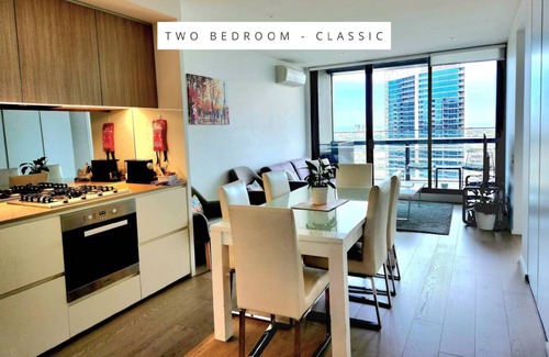 Docklands Apartment | 140 m² Apartment ∙ 3 bedrooms ∙ 15 guests