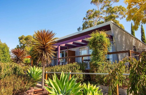 Macclesfield Bed & Breakfast | 150 m² Bed and breakfast ∙ 4 bedrooms ∙ 10 guests