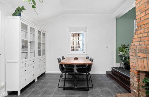 Fortitude Valley House | 150 m² House ∙ 3 bedrooms ∙ 11 guests