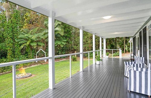 Booroobin House | 150 m² House ∙ 3 bedrooms ∙ 10 guests