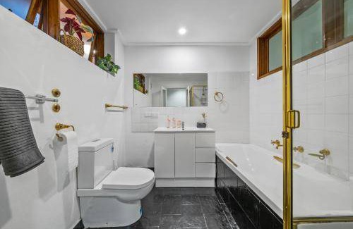 Darling Harbour House | 150 m² House ∙ 4 bedrooms ∙ 8 guests