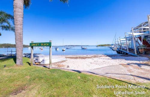 Soldiers Point House | 150 m² House ∙ 3 bedrooms ∙ 7 guests