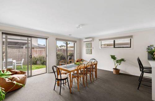 Geelong West House | 160 m² House ∙ 3 bedrooms ∙ 6 guests
