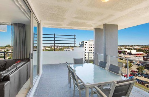 Chermside Apartment | 160 m² Serviced apartment ∙ 3 bedrooms ∙ 10 guests