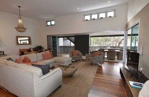 Belongil Resort | 165 m² Resort ∙ 3 bedrooms ∙ 127 guests