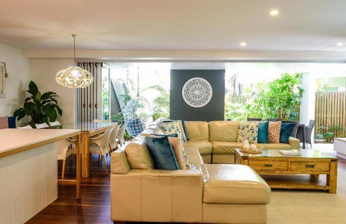 Belongil Resort | 165 m² Resort ∙ 3 bedrooms ∙ 127 guests