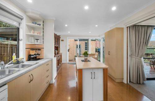 Launceston CBD Apartment | 185 m² Apartment ∙ 3 bedrooms ∙ 6 guests