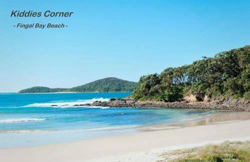 Fingal Bay House | 19 m² House ∙ 6 bedrooms ∙ 13 guests