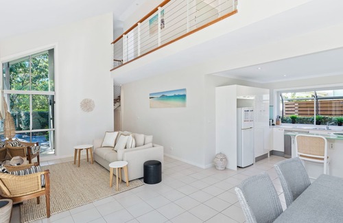 Hawks Nest House | 2/15 Moola Street Hawks Nest