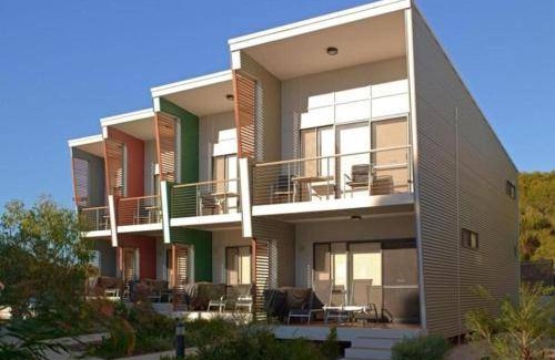 Preston Beach Apartment | 20 m² Apartment ∙ 2 bedrooms ∙ 4 guests