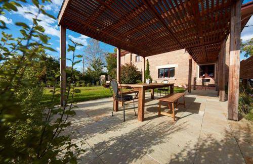 Lithgow House | 20 m² House ∙ 5 bedrooms ∙ 9 guests