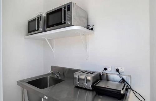 West Mackay Hotel | 20 m² Motel ∙ 4 guests