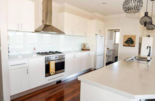 Port Campbell House | 200 m² House ∙ 5 bedrooms ∙ 10 guests