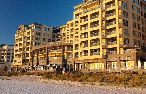 Glenelg Apartment | 200 m² Serviced apartment ∙ 3 bedrooms ∙ 127 guests