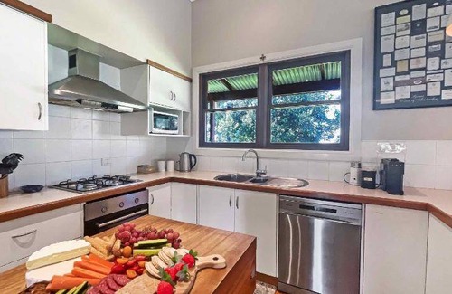 Bellbird House | 210 m² House ∙ 4 bedrooms ∙ 12 guests