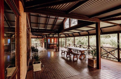 Balingup Resort | 220 m² Resort ∙ 3 bedrooms ∙ 10 guests