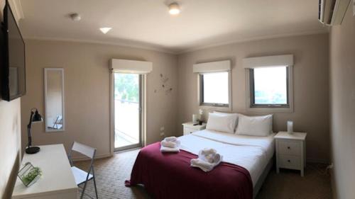 Brunswick East House | 228G - Large Premium Rooms in Shared Space in Brunswick!