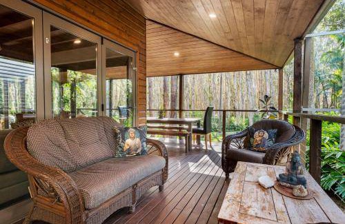 Suffolk Park House | 240 m² House ∙ 2 bedrooms ∙ 8 guests
