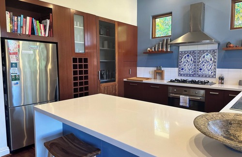 Wembley House | 246 Peacefully Private Family Home+POOL
