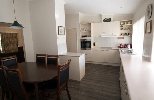 Bright House | 25 m² House ∙ 5 bedrooms ∙ 12 guests
