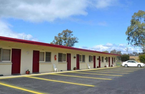 Seymour Hotel | 25 m² Motel ∙ 9 guests