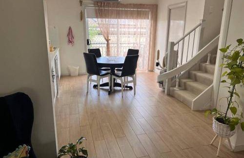 Wetherill Park Apartment | 250 m² Apartment ∙ 3 bedrooms ∙ 6 guests