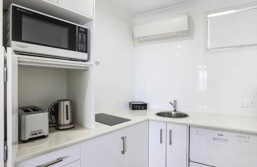 Westdale Hotel | 28 m² Motel ∙ 2 guests