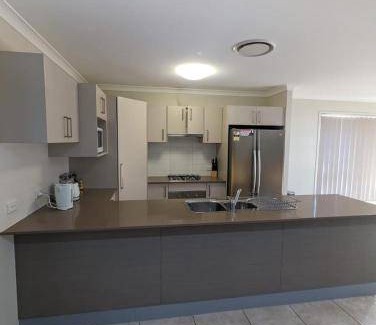 New Auckland House | 280 m² House ∙ 4 bedrooms ∙ 8 guests