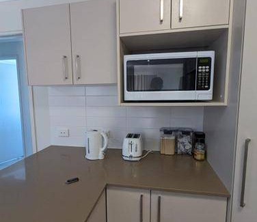 New Auckland House | 280 m² House ∙ 4 bedrooms ∙ 8 guests