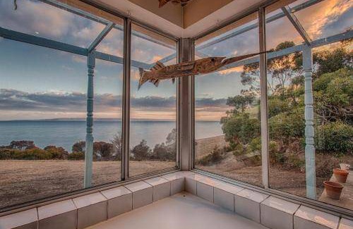 Willoughby House | 280 m² House ∙ 4 bedrooms ∙ 8 guests