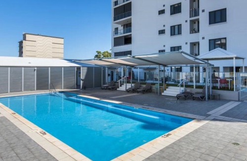 Rockingham Apartment | 3 bedroom 2 bathroom Absolutely beautiful ocean views and beyond.nautilus3