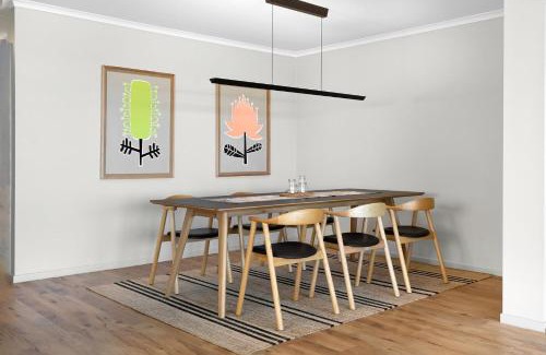 Sunrise Beach Apartment | 3 Kayannee, 5 Tingira Cres