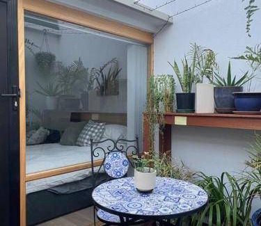 Glenelg North Apartment | 30 m² Apartment ∙ 1 bedroom ∙ 2 guests