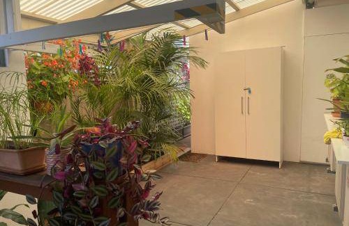 Glenelg North Apartment | 30 m² Apartment ∙ 1 bedroom ∙ 2 guests