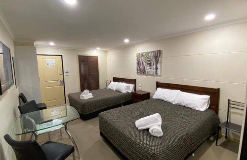 Balranald Hotel | 30 m² Motel ∙ 4 guests