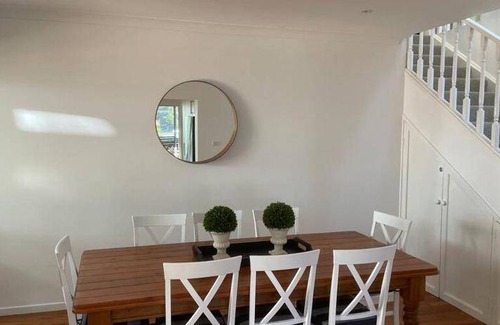 Hyams Beach House | 300 m² House ∙ 4 bedrooms ∙ 8 guests