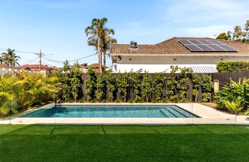 North Bondi House | 318 m² House ∙ 4 bedrooms ∙ 8 guests