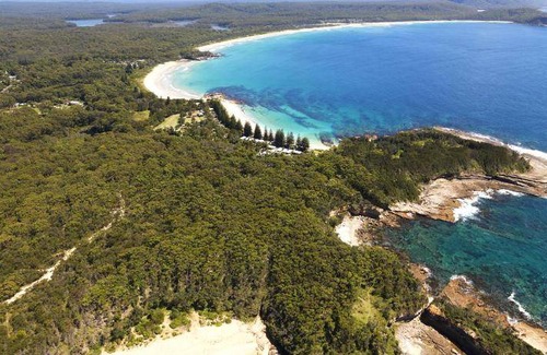 South Durras Resort | 32 m² Resort ∙ 2 bedrooms ∙ 7 guests