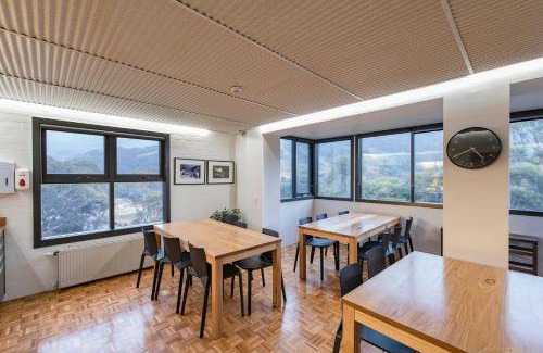 Thredbo Cabin | 38 m² Lodge ∙ 4 guests